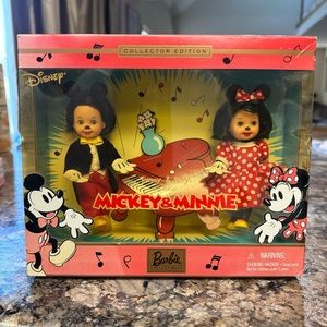 Tommy & Kelly dressed as Mickey & Minnie - never opened or used, box sun damaged